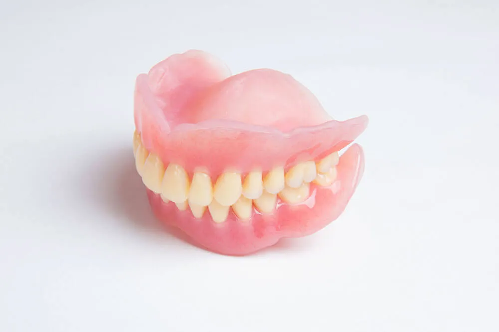 レジン床義歯